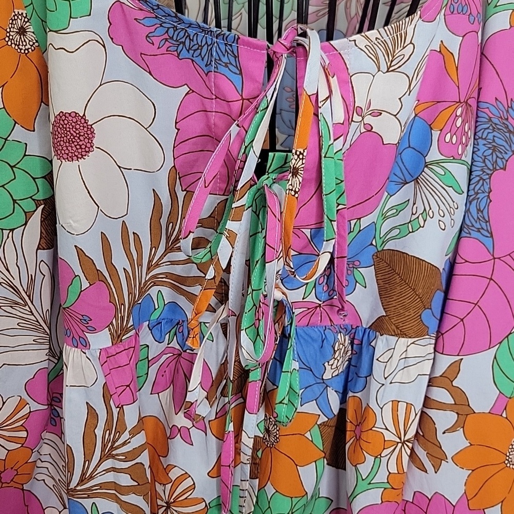 TUCKERNUCK Wild Rhapsody Baskin Floral Tie Top Size Medium - Picture 7 of 13